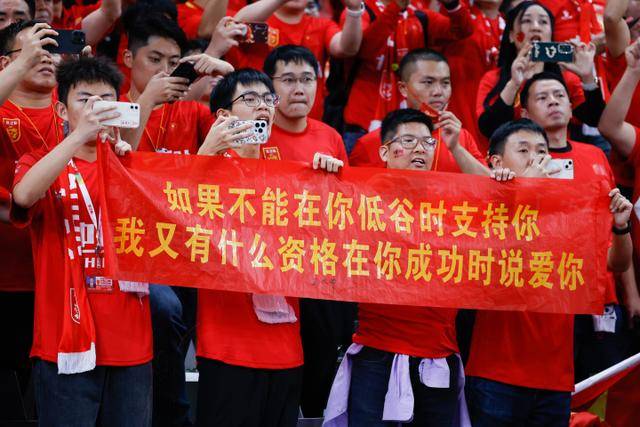 皇马绝地反击，82分钟还落后，最终逆转罗马